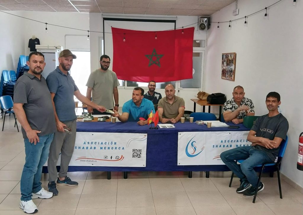 el Consulado Móvil de Marruecos llegó a Menorca para ayudar directamente a los residentes de la isla